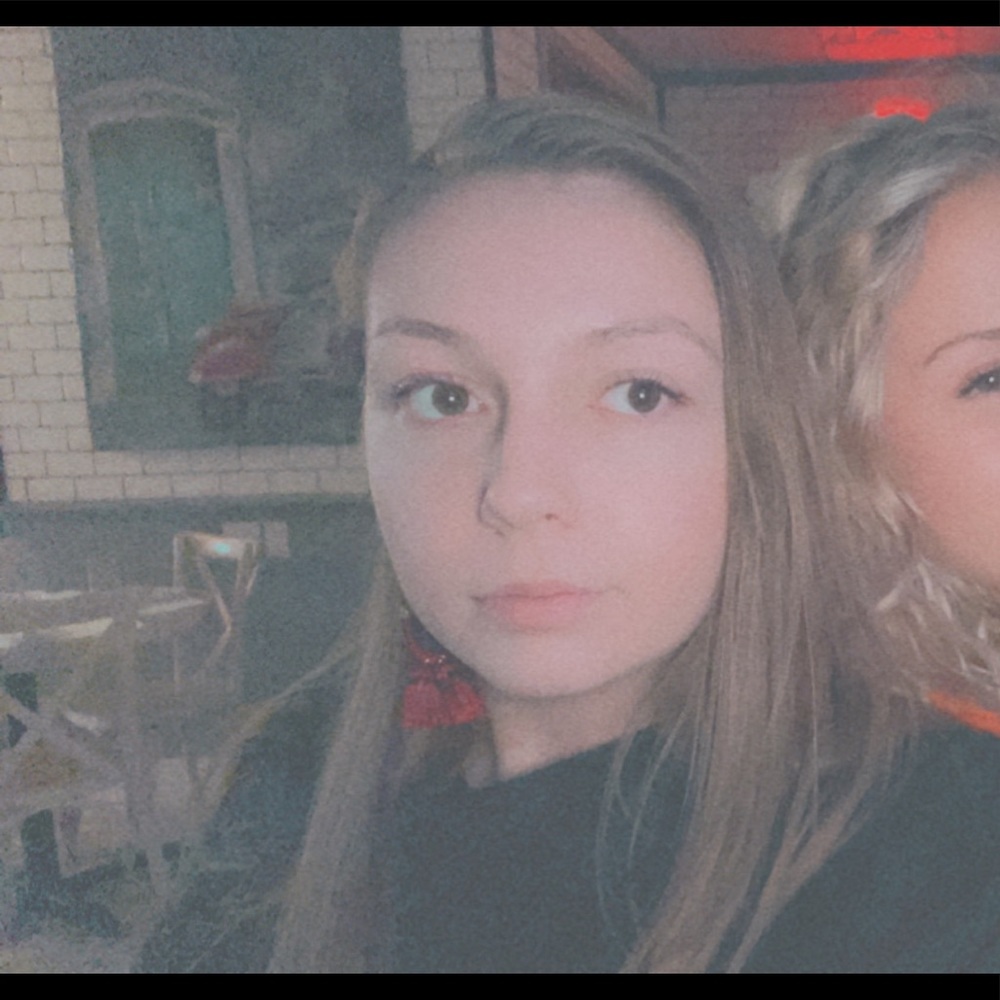 Meet your Posher, Samantha